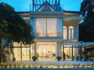 Hangzhou Highland Barley Garden Hostel Hotel in Hangzhou