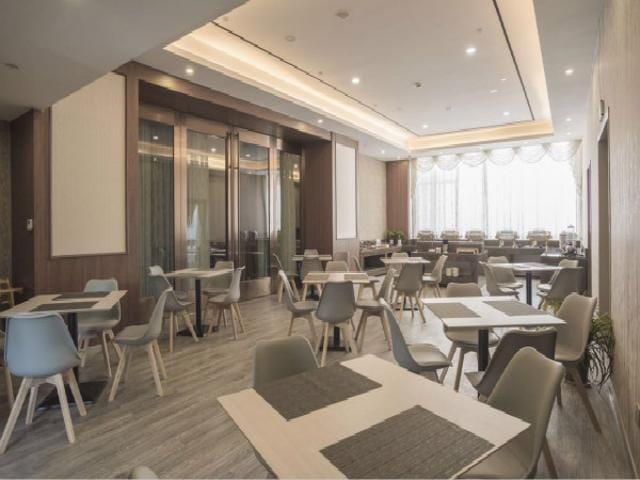 CIGLE BY LANDISON (Hangzhou West Lake Cultural Square Subway Station Branch) Hotel in Hangzhou
