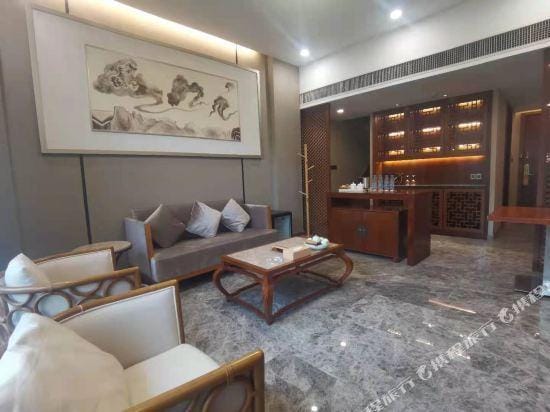 Chuishan Hot Spring Resort Hotel in Jiangsu