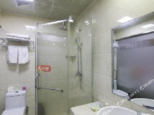 Pod Inn Zhenjiang Guyang Road Wode Plaza Hotel in Jiangsu