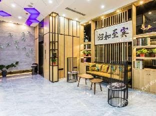 Jiahuan Hotel (Suzhou North High-speed ​​Railway Station) Hotel in Suzhou