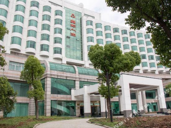 Jingcai Rensheng Party Hotel (Suzhou Xishan Island) Hotel in Suzhou