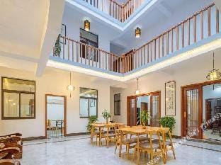 Wuxi Qiyuan Jingshe Inn Hotel in Suzhou