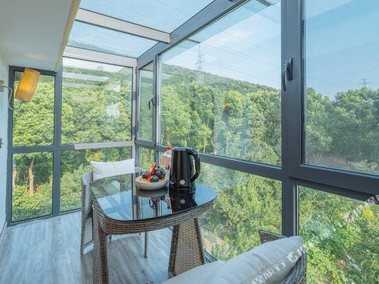 Floral·Wuxi one mountain one night B & B (flower shop in Lingshan Town) Hotel in Suzhou