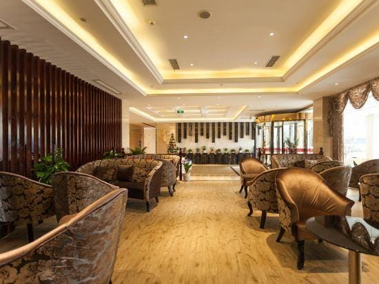 Wuxi Jinlanwan Garden Hotel (Lingshan Giant Buddha Nianhuawan Branch) Hotel in Suzhou