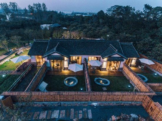 MOUNTAIN  VILLA Hotel in Suzhou