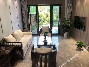 Hi Villa Boutique Holiday House (Wuxi Nianhuamen) Hotel in Suzhou