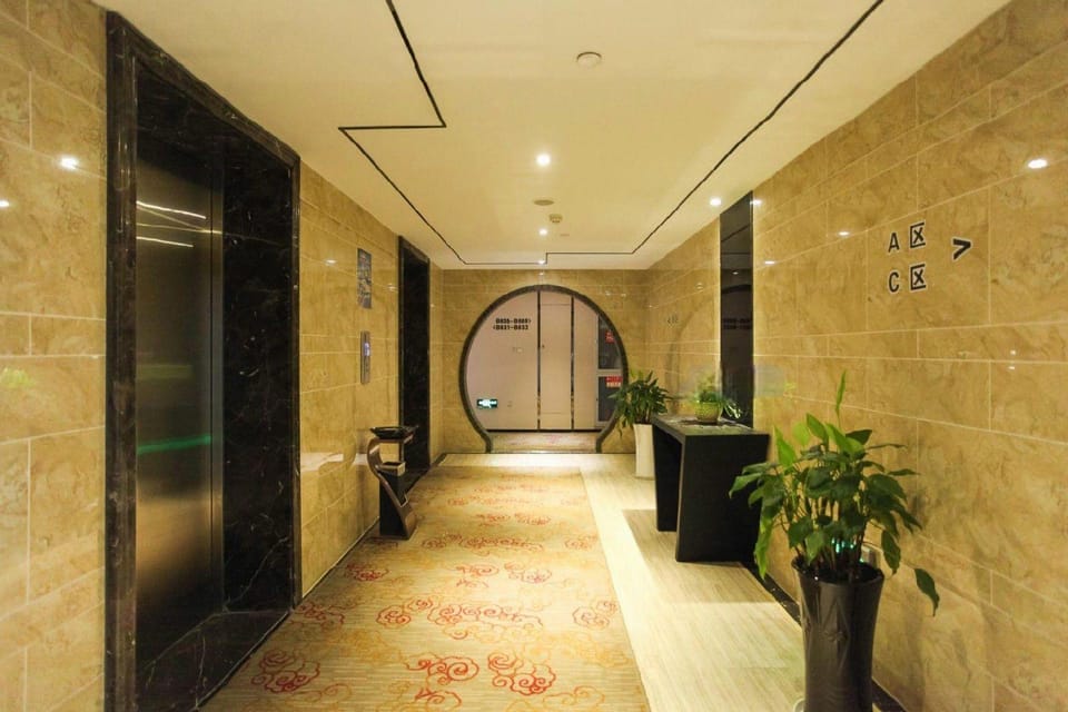 P & E Hotel (Wuxi New District Xinzhicheng) Hotel in Suzhou