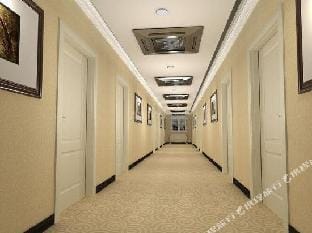 Meihu Business Hotel (Wuxi Minfeng Wuqiao Metro Station) Hotel in Suzhou