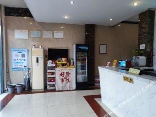 Meihu Business Hotel (Wuxi Minfeng Wuqiao Metro Station) Hotel in Suzhou