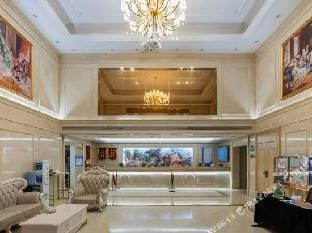 Vienna International Hotel (Nanjing Xianlin Xuzhuang Software Park Subway Station Store) Hotel in Nanjing