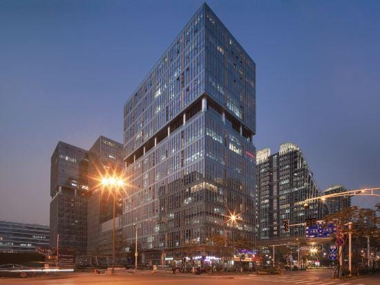 Qingmu Platinum Hotel (Nanjing South Railway Station South Square) Hotel in Nanjing