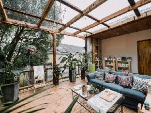 Yizhai Yiyuan Hostel Hotel in Nanjing