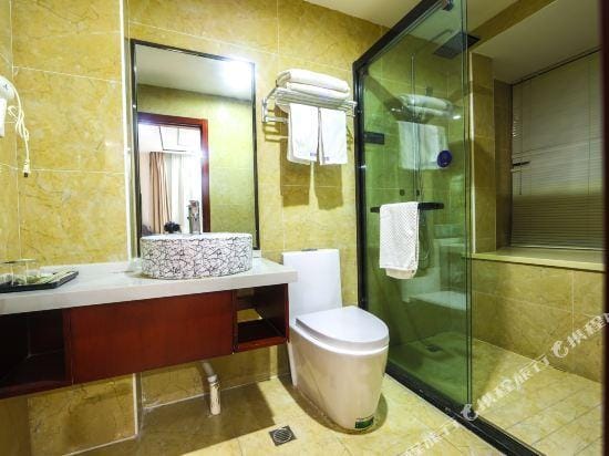Home Inn Huaxuan Selective Hotel (Nanjing Shuyang Wool Textile Factory Subway Station) Hotel in Nanjing