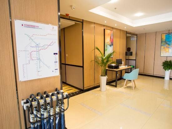 Home Inn Select Hotel (Nanjing South Railway Station Tianyuan West Road Subway Station) Hotel in Nanjing