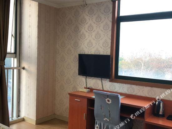 Qingmu Select Hotel (Nanjing South Railway Station Jinsheng Road) Hotel in Nanjing