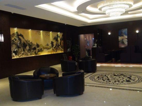 Nanjing Yi Theme Home Hotel (Fuyang Plaza Suning Universal Tianrun Plaza Branch) Hotel in Nanjing