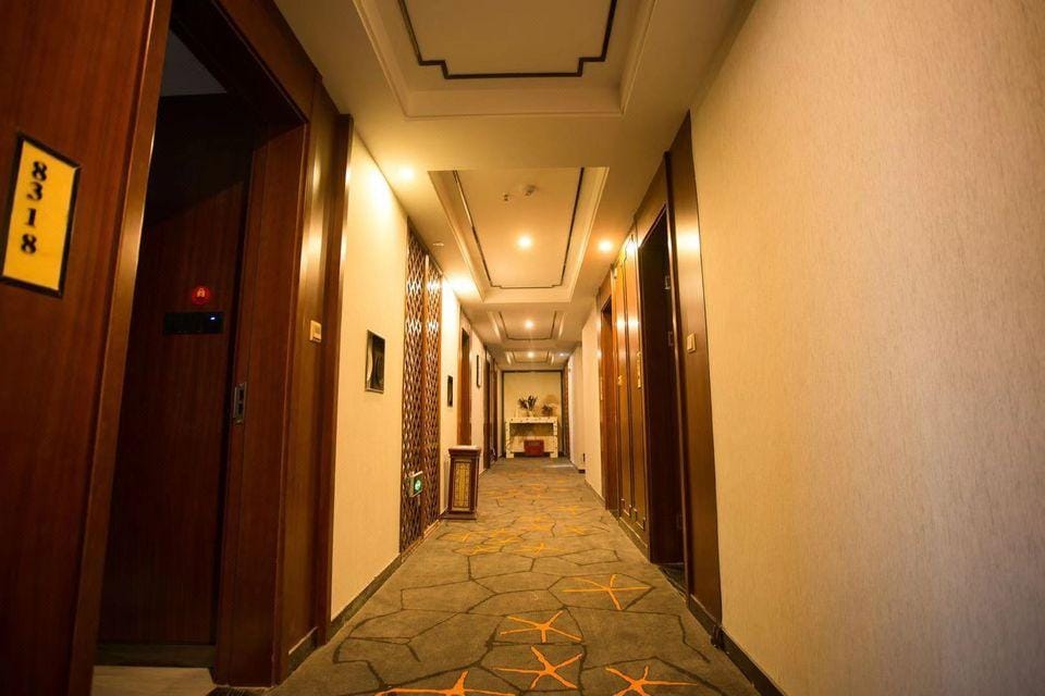 Junyi Hotel(Nanjing Jiangning Nanjing South Railway Station Wanda Store) Hotel in Nanjing