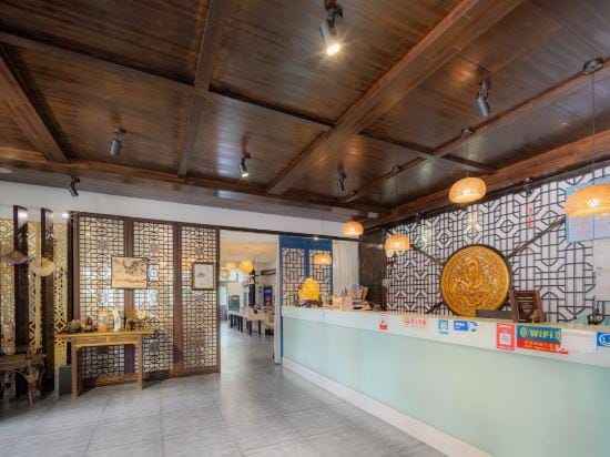 Huajian Boutique Homestay (Nanjing Gaochun Old Street Store) Hotel in Nanjing