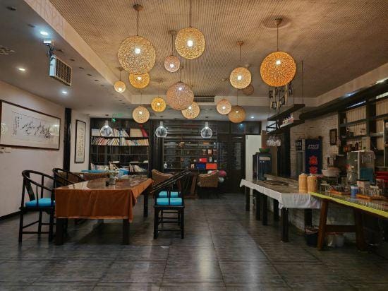 Huajian Boutique Homestay (Nanjing Gaochun Old Street Store) Hotel in Nanjing