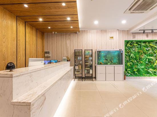 Durian Xiaoxing Chain Hotel (Nanjing Railway Station Hongshan Zoo Branch) Hotel in Nanjing