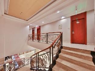 Huayi Hotel Hotel in Zhejiang