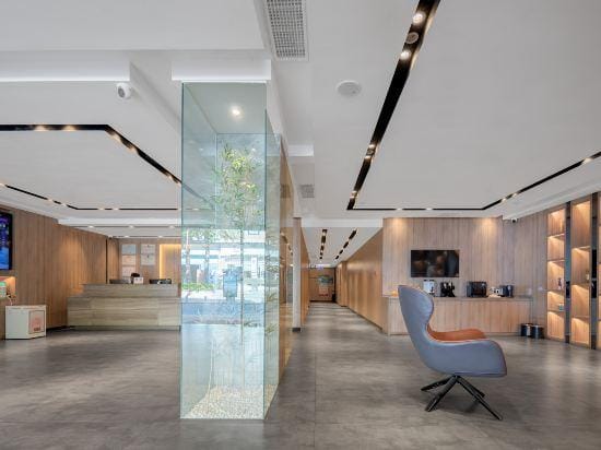qingnianyangguanghotel Hotel in Xiamen