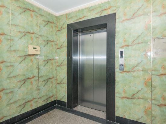 Yijia Fashion Hotel(Shaoxing Keqiao Textile City) Hotel in Hangzhou