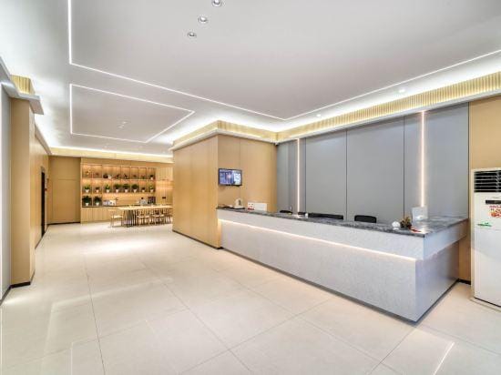 Chuangejia Huimei Hotel (Shaoxing Paojiang Agricultural Business College) Hotel in Hangzhou