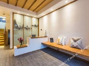 Hangzhou Tongyou Inn Hotel in Hangzhou