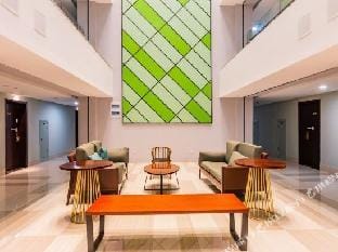 Thames City Seasons Hotel (Hangzhou Linping Intime City) Hotel in Hangzhou
