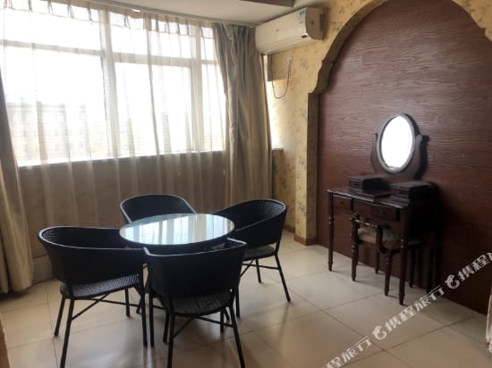 Yihe Express Chain Hotel (Zhenjiang South High-speed Railway Station) Hotel in Jiangsu