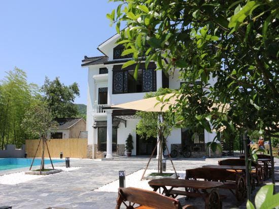 Seek Paradise · Shitang Hostel Hotel in Nanjing
