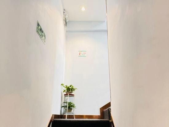 New Moon Hotel (Nanjing Longmian Avenue Subway Station Store) Hotel in Nanjing