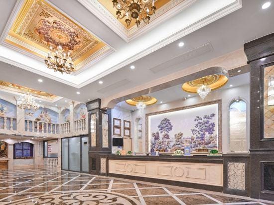 Vienna Hotel (Nanjing Hexi Golden Eagle Shop) Hotel in Nanjing