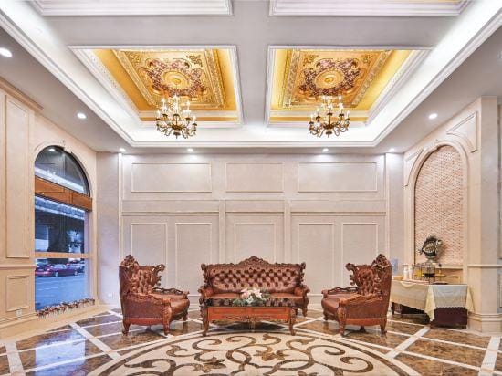 Vienna Hotel (Nanjing Hexi Golden Eagle Shop) Hotel in Nanjing