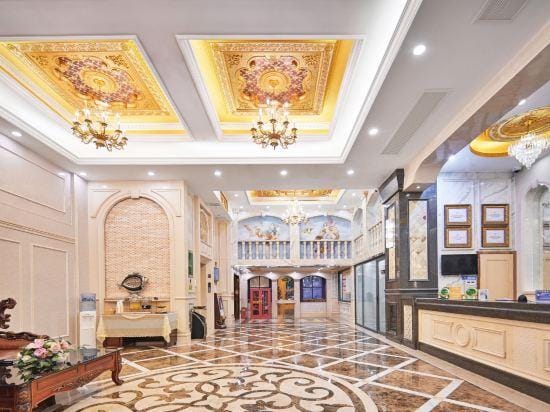 Vienna Hotel (Nanjing Hexi Golden Eagle Shop) Hotel in Nanjing