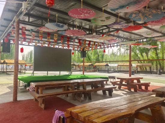 ENCOUNTER CAMPGROUND·RV Road Trip Camp Hotel in China