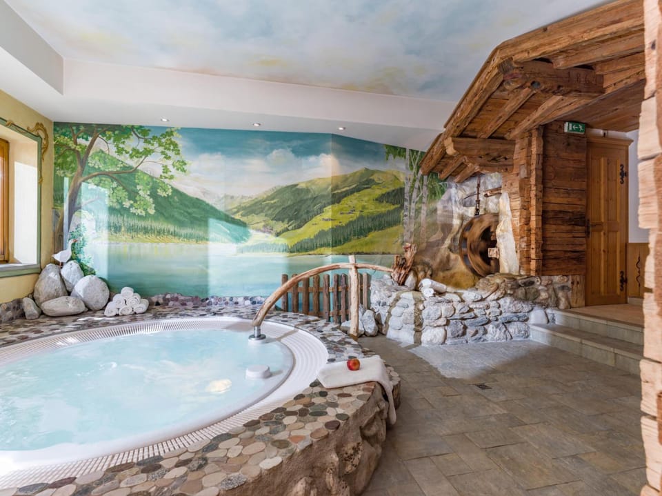Hot tub