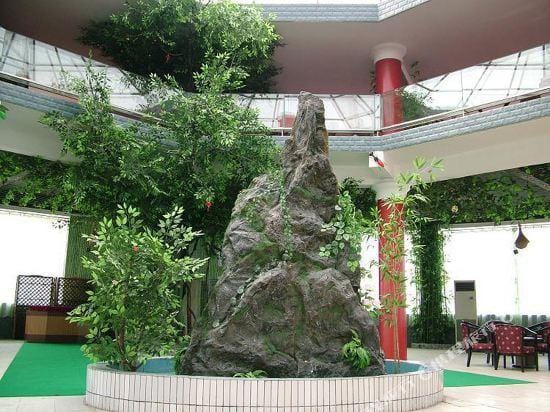 Ludengbao Business Hotel Hotel in Xian