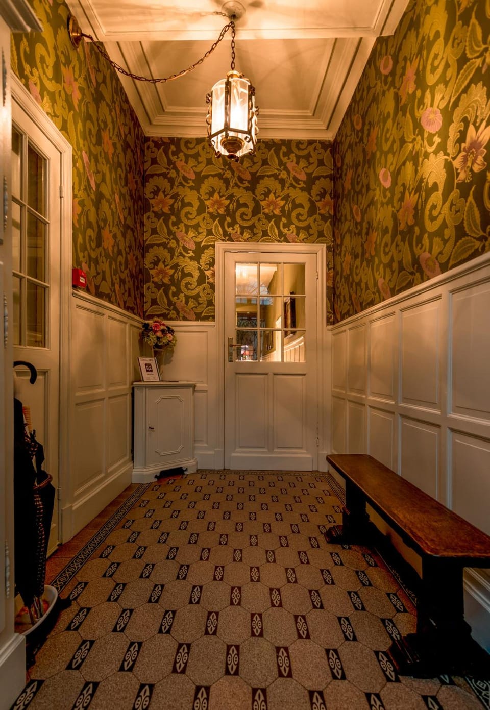 B&B Next Door Hotel in Bruges