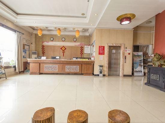 Fengjing Holiday Hotel Hotel in Shanghai