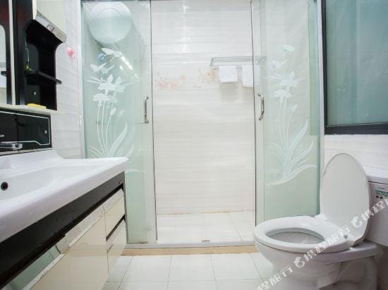 Yijia Theme Hostel Hotel in Shanghai