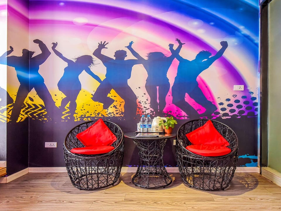 Aimei Theme Hotel Kai County Hotel in Hubei