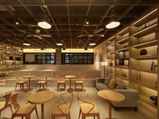 Cheng Apartment Hotel in Shanghai