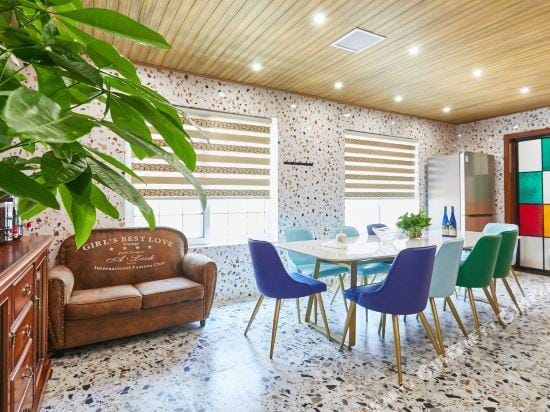 Youjian Jingshe Hostel Hotel in Shanghai
