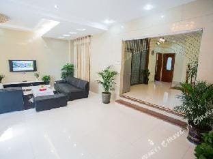 Jincheng Boutique Theme Apartment Hotel in Shanghai