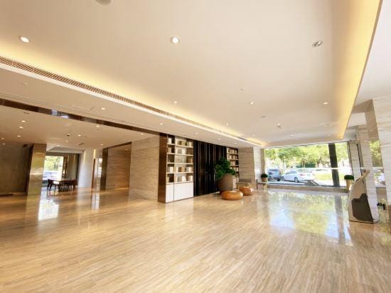 Easy Go Inn (Shanghai Hangtou Hunan Highway Store) Hotel in Shanghai