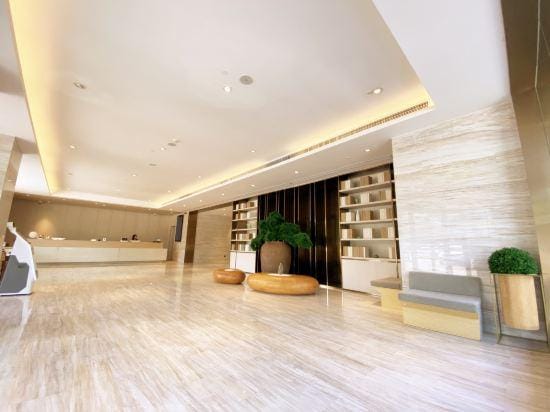 Easy Go Inn (Shanghai Hangtou Hunan Highway Store) Hotel in Shanghai