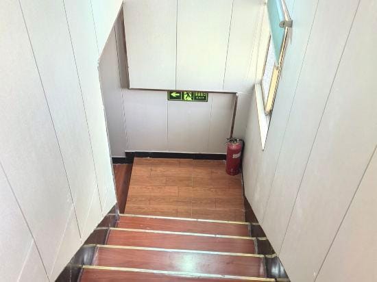 Gangwan Hostel Hotel in Shanghai